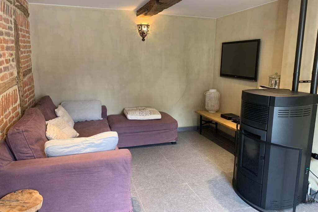 Au Bord Du Ny Villa Хотон Екстериор снимка