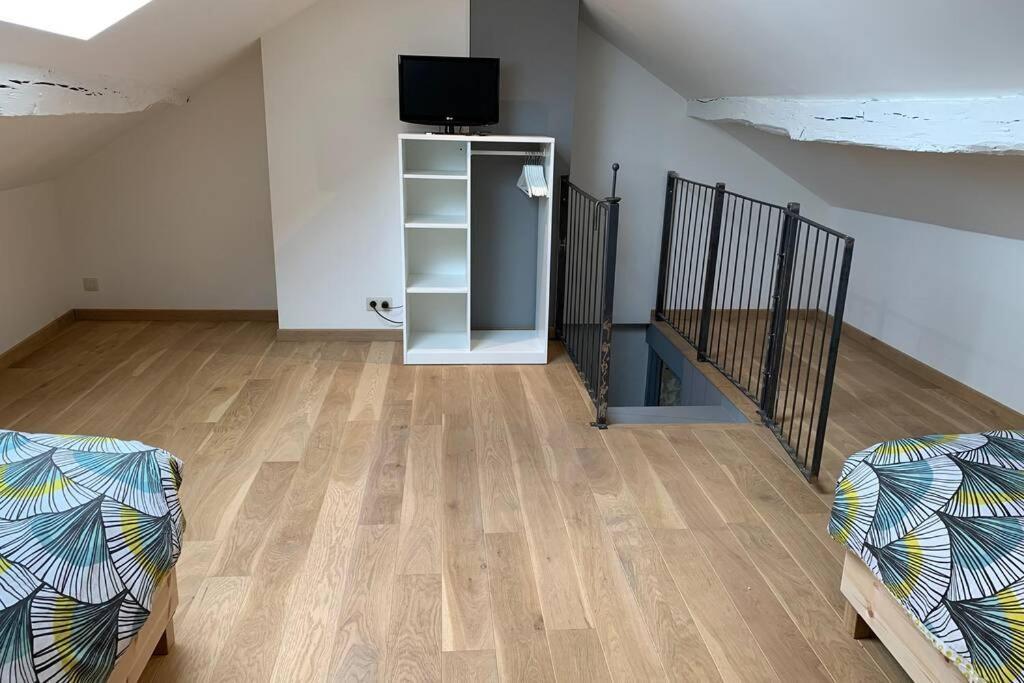 Au Bord Du Ny Villa Хотон Екстериор снимка
