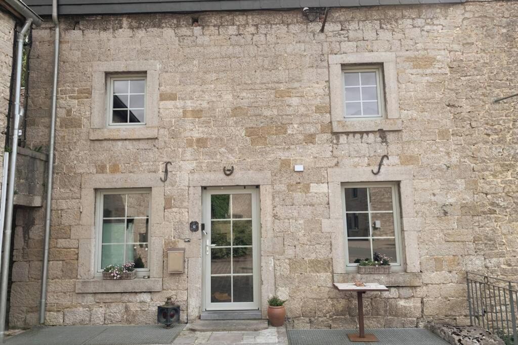 Au Bord Du Ny Villa Хотон Екстериор снимка