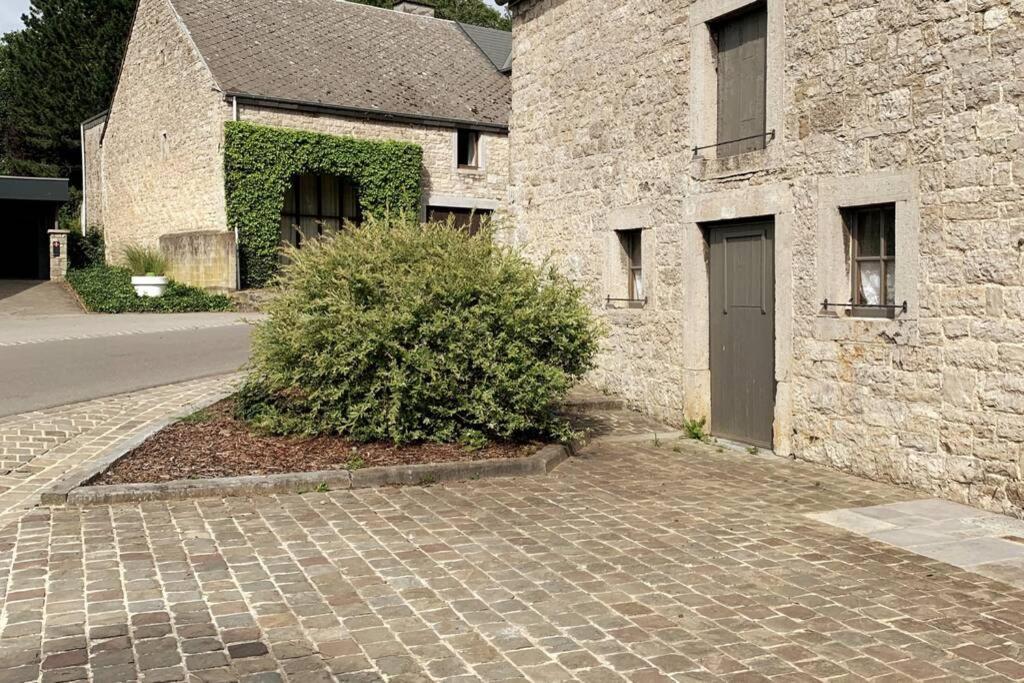 Au Bord Du Ny Villa Хотон Екстериор снимка